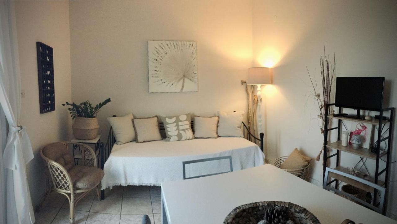 Wabi Sabi Apartment Katastárion Екстериор снимка